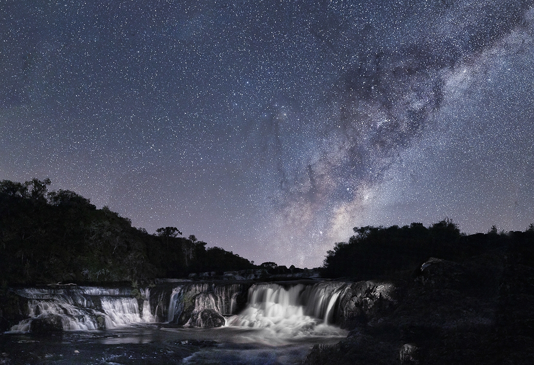 The Milky Way Goes Down