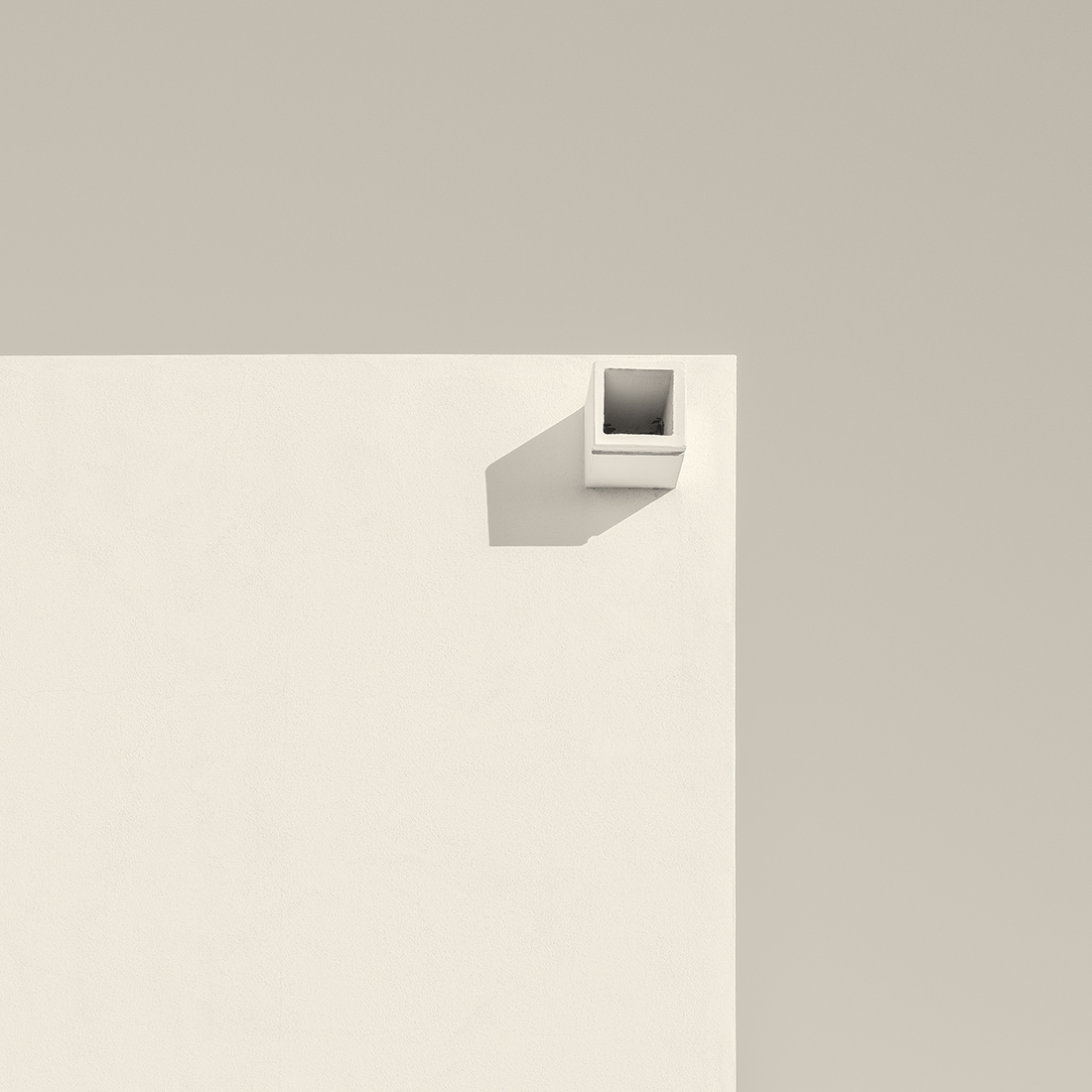 The Trapped Light