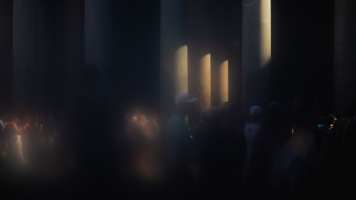 Unparticular beauty