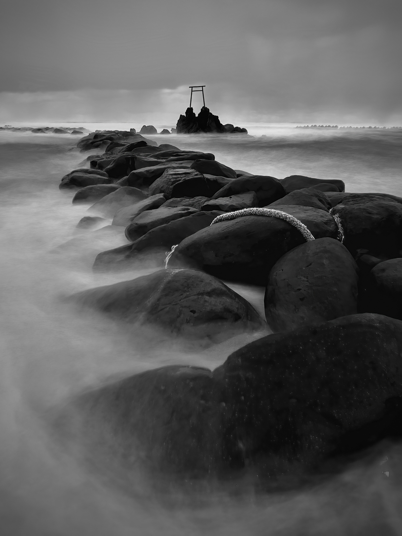 Mysterious San-in Region