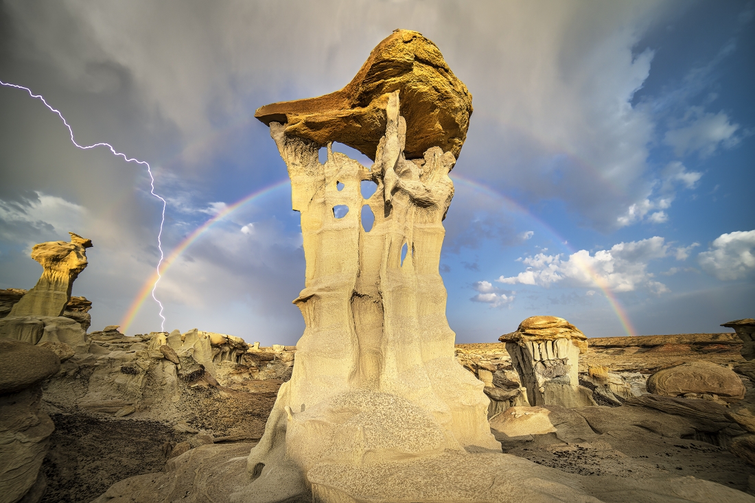 Throne of the Gods