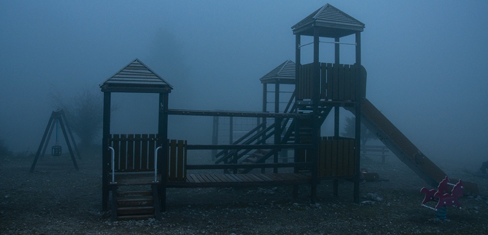 MET-ESTHISIS (The dream is over)