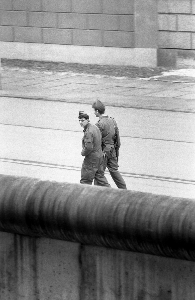 The Wall between us