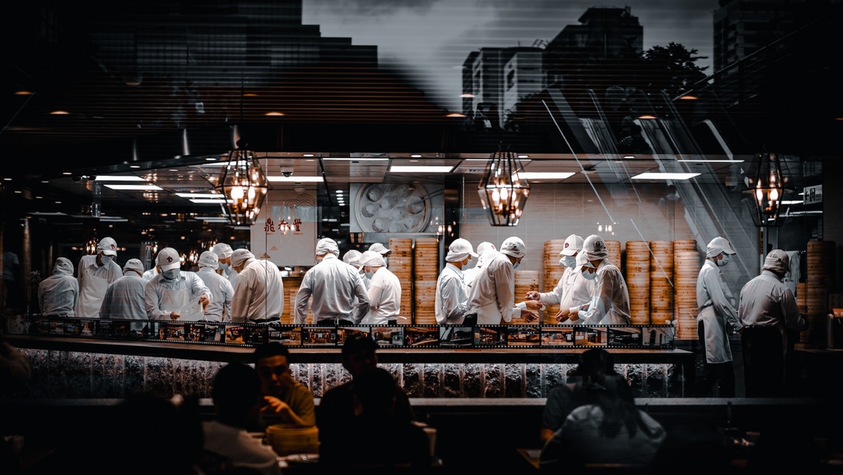 Rush Hour in the Kitchen