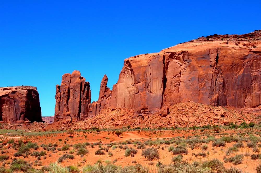Sandstone Towers Loop