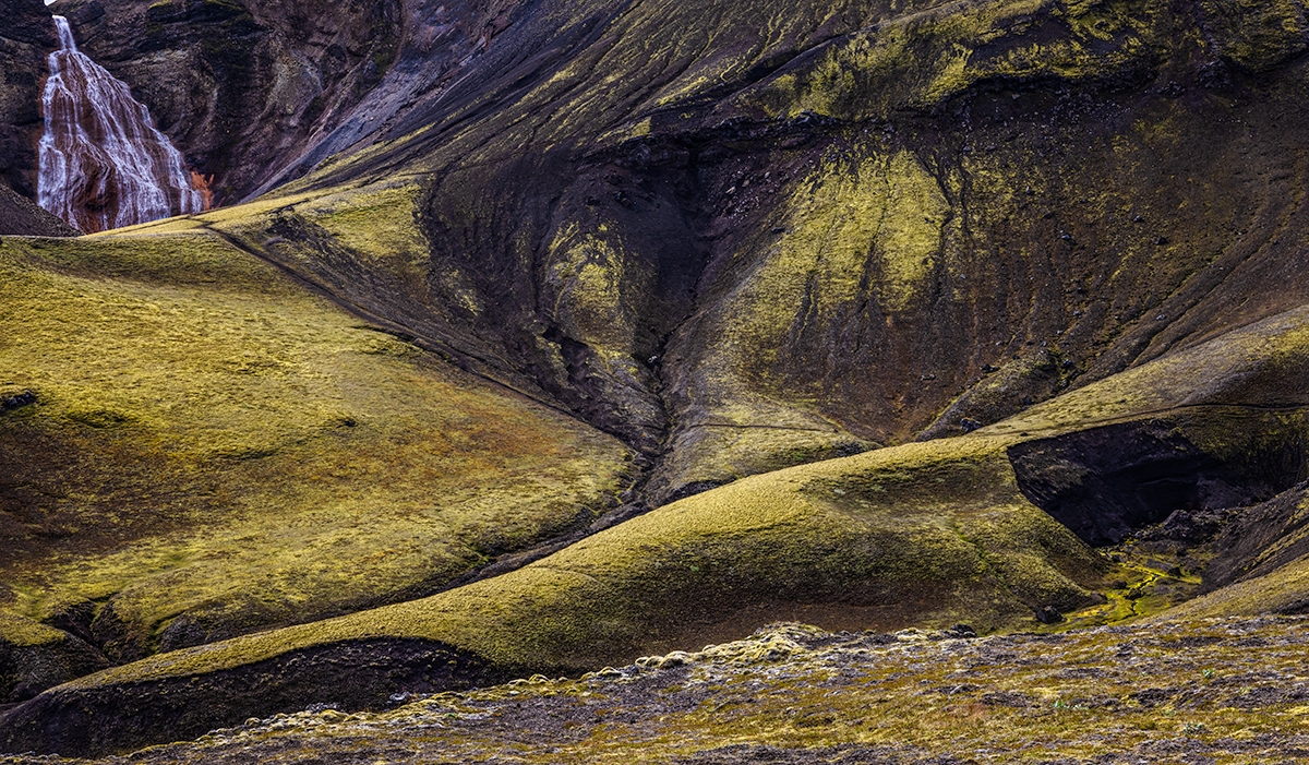 The Trail to  Rauðafoss