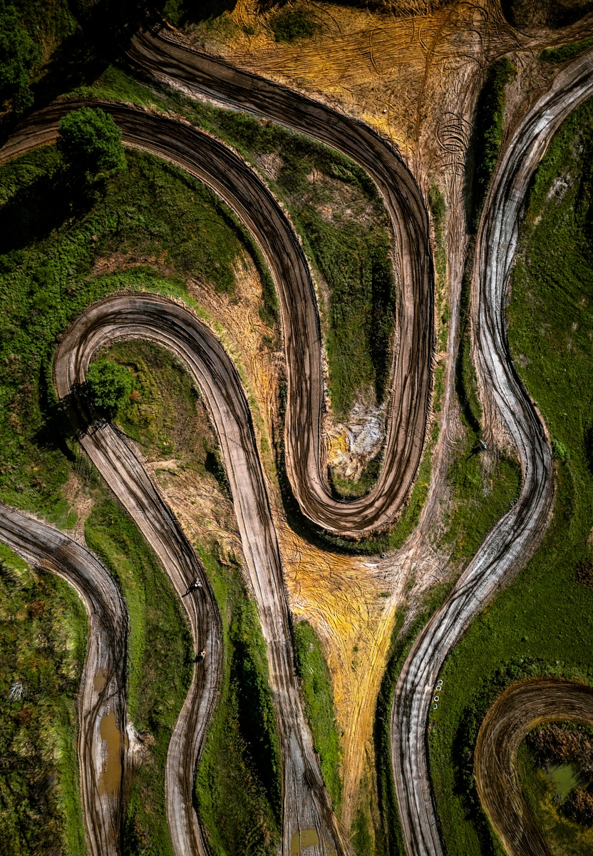 Maze riders