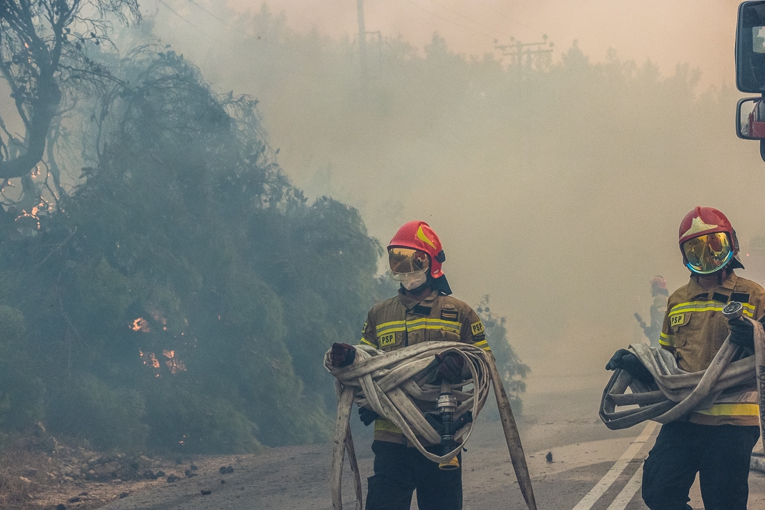 Exhausting fire