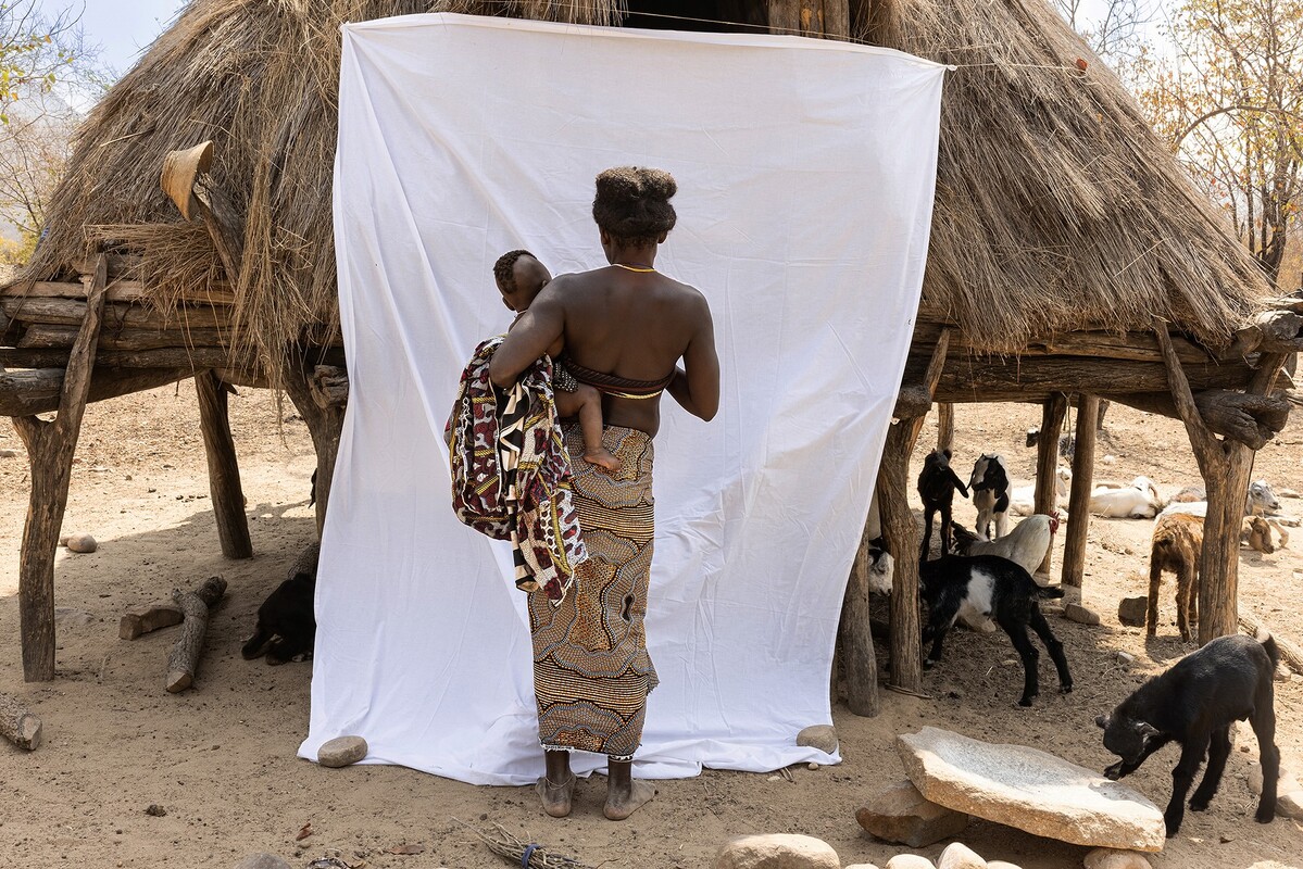 Tra-me (Inter-twining)