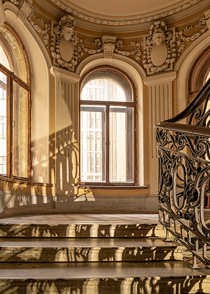 Парадные Петербурга