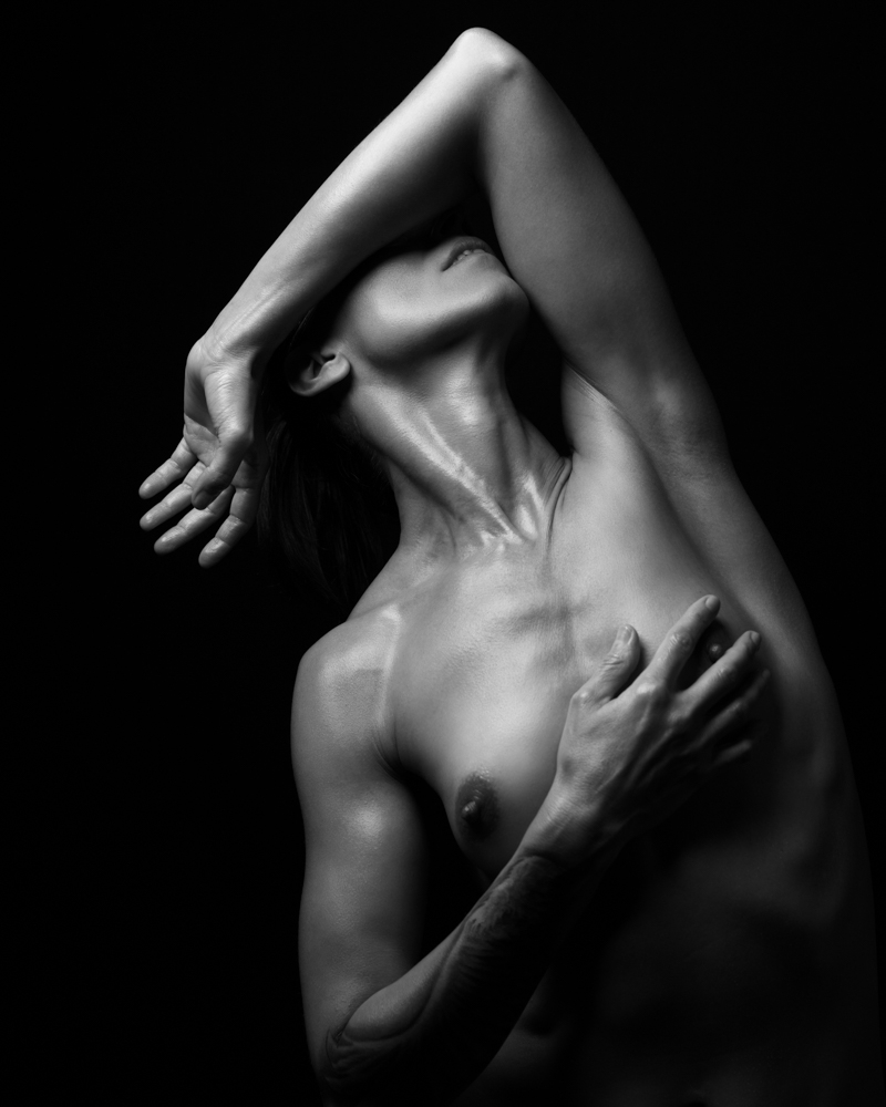 Postures of the naked self