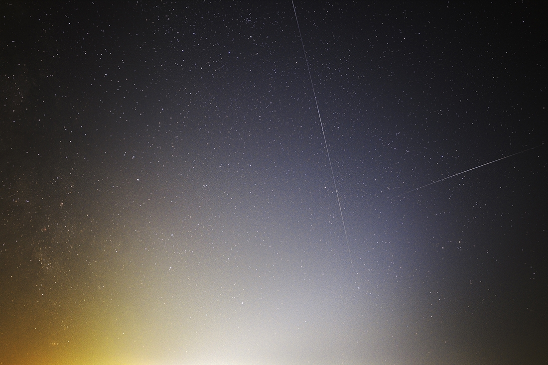 Im Netz der Trümmer (In The Net Of Debris)