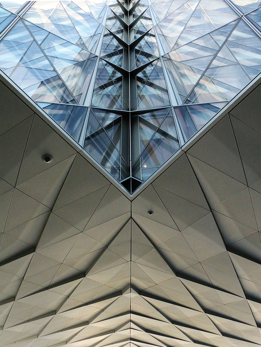 Dynamic Asymmetry