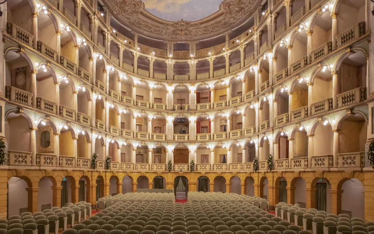 An Historical Italian Theater