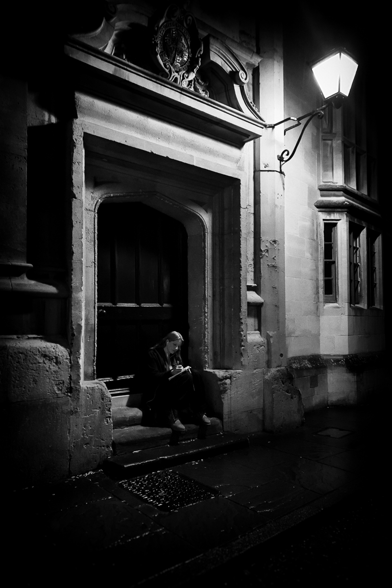 Oxford: Light & Dark