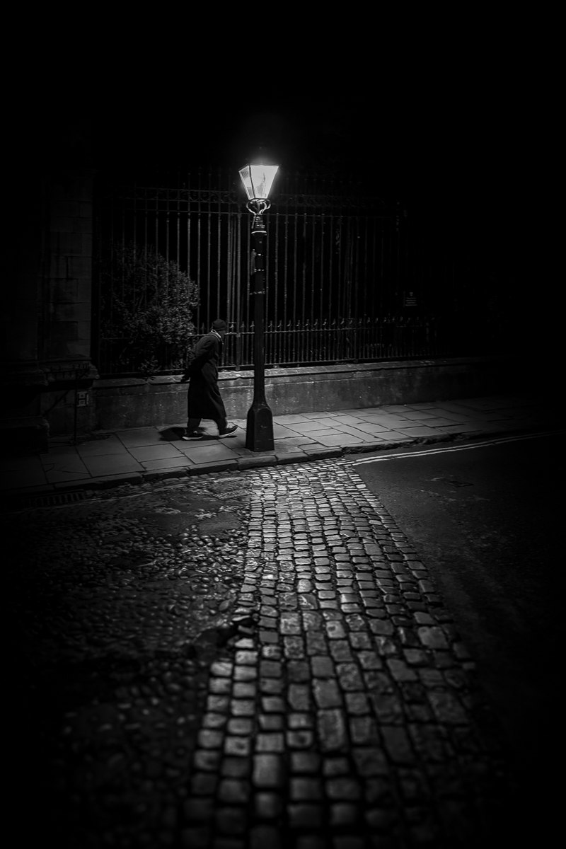 Oxford: Light & Dark