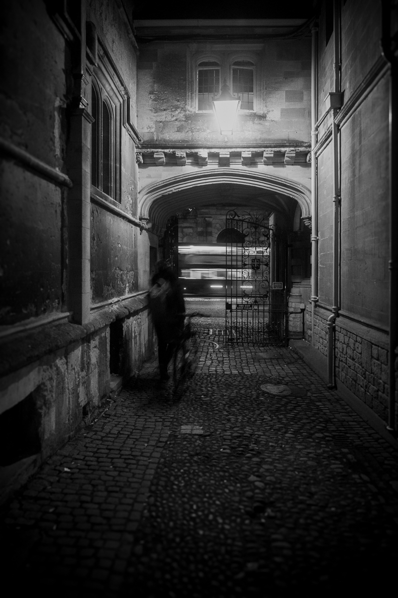 Oxford: Light & Dark