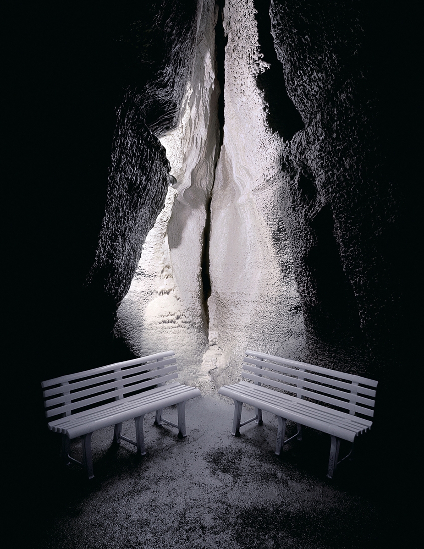 SHOW CAVES