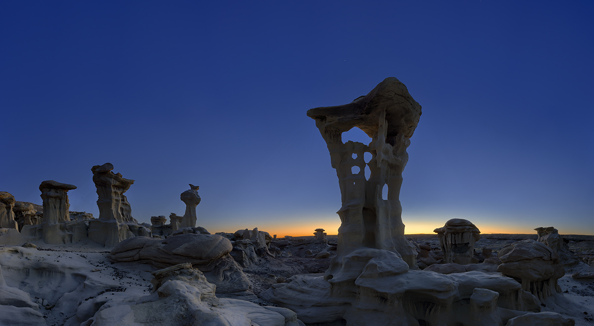 Alien Throne