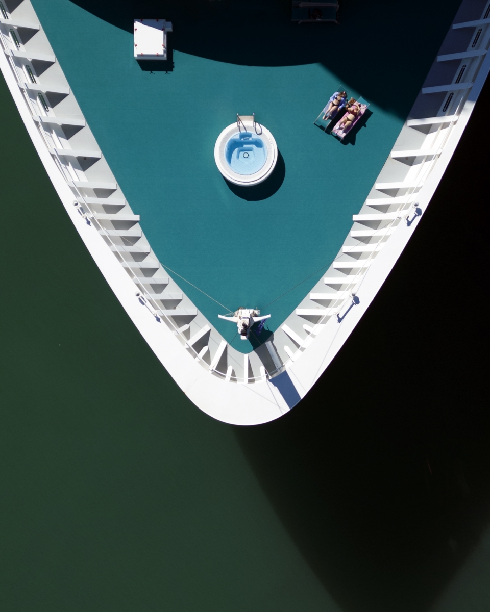 Maritime Minimalism