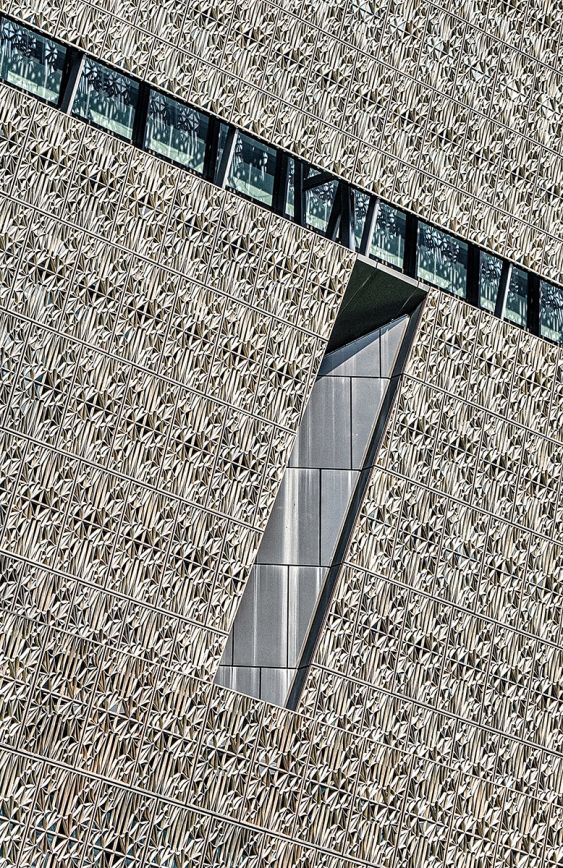 NMAAHC: Pierced Facade