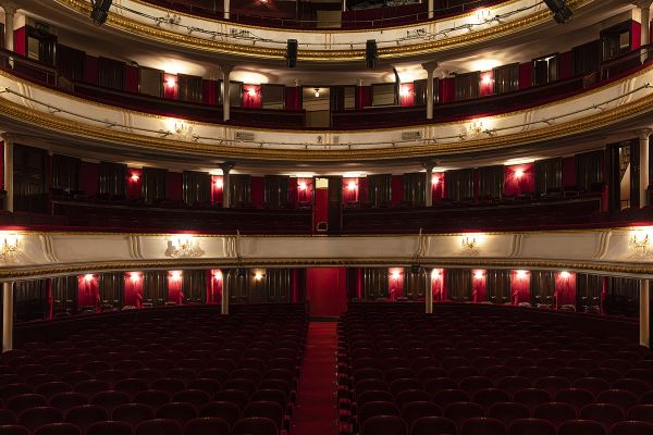 Porte Saint Martin sur scène