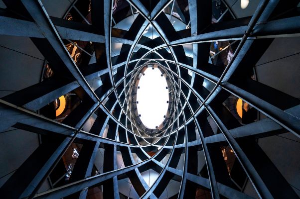 在中国杭州及重庆，我拍到了一系列非常酷的建筑照片